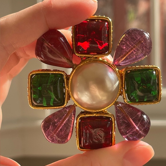 Chanel Gripoix Maltese Cross Season 23 Brooch - Picture 4 of 12